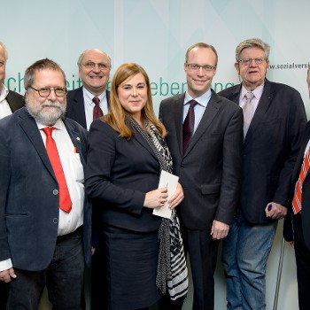 Mehr Informationen zum Thema: Selbstverwaltung als Governance-Modell der Zukunft?